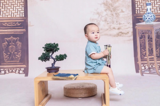 临夏10个月宝宝发育标准